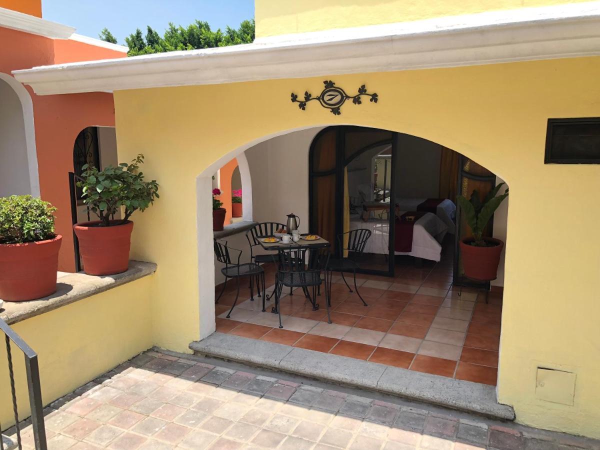 Hotel Antigua Posada Куэрнавака Экстерьер фото