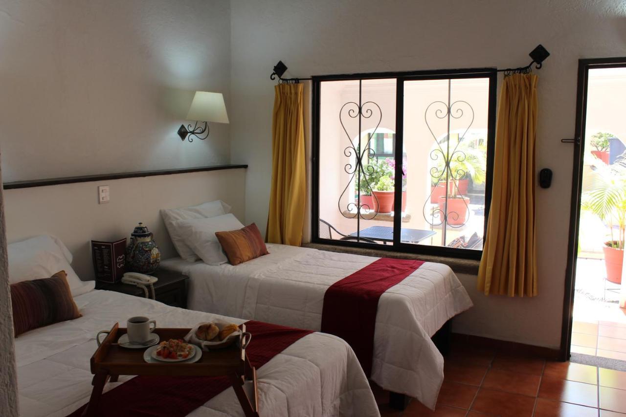 Hotel Antigua Posada Куэрнавака Экстерьер фото